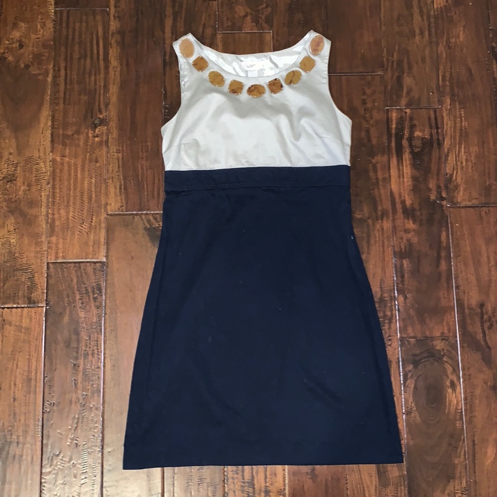 Navy and tan cotton Loft dress in size 8
